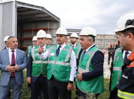 Sanayi ve Teknoloji Bakanı Mehmet Fatih KACIR, TAYRAŞ Baz Yağ Rafinerisini ziyaret etti.